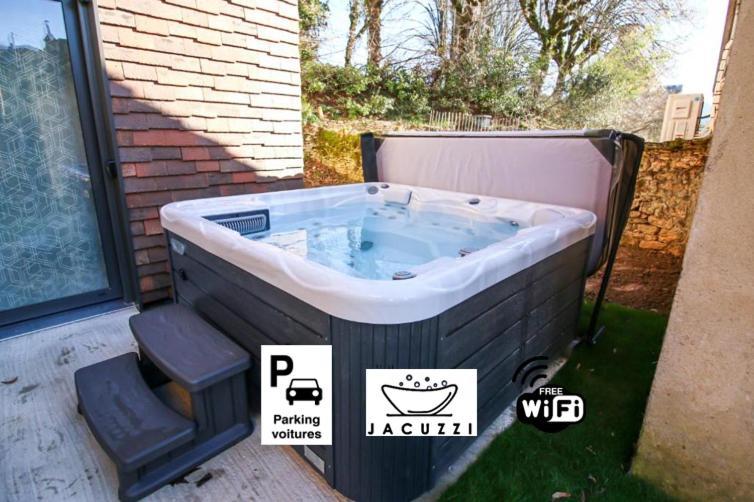 Bella, Jacuzzi Partage & Parking Avec Borne De Recharge Voiture Electrique Lägenhet Sarlat-la-Canéda Exteriör bild